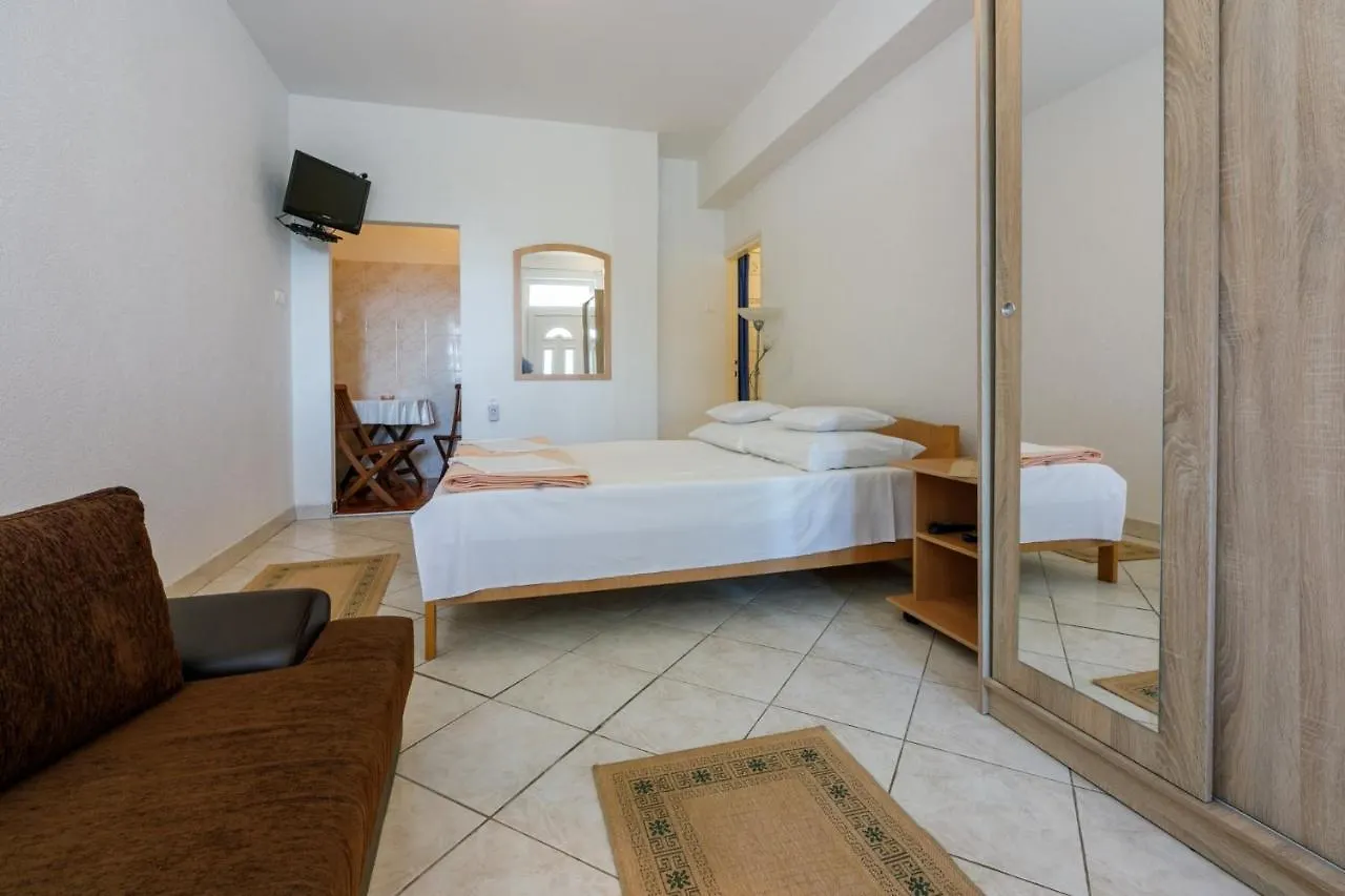 Antak Apartment Dramalj
