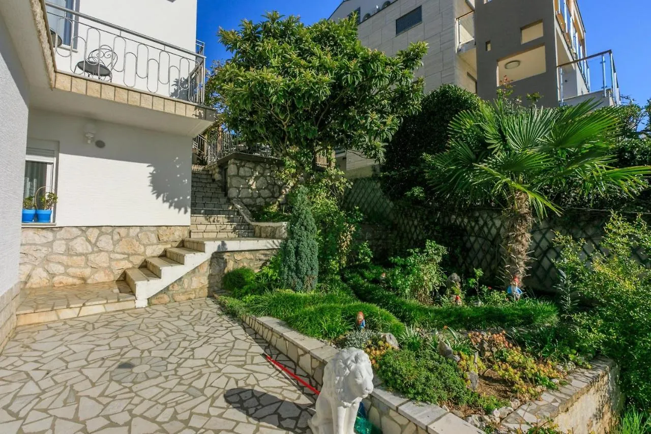 Antak Apartment Dramalj