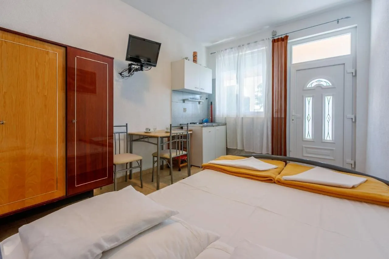 Antak Apartment Dramalj 0*,  Croatia
