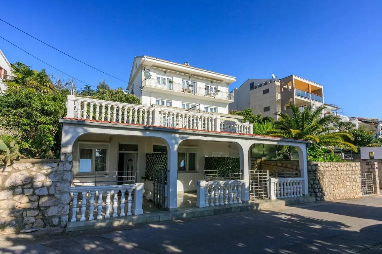 Antak Apartment Dramalj Croatia